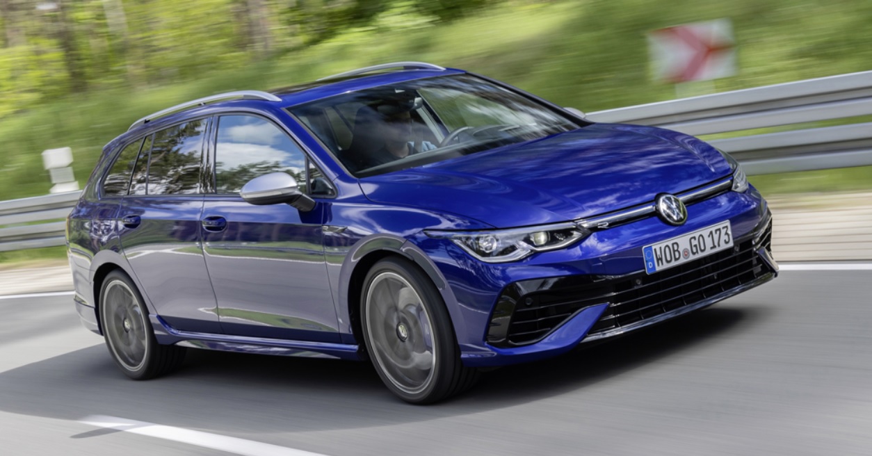 Сарай-ракета: представлен 320-сильный универсал Volkswagen Golf R Variant