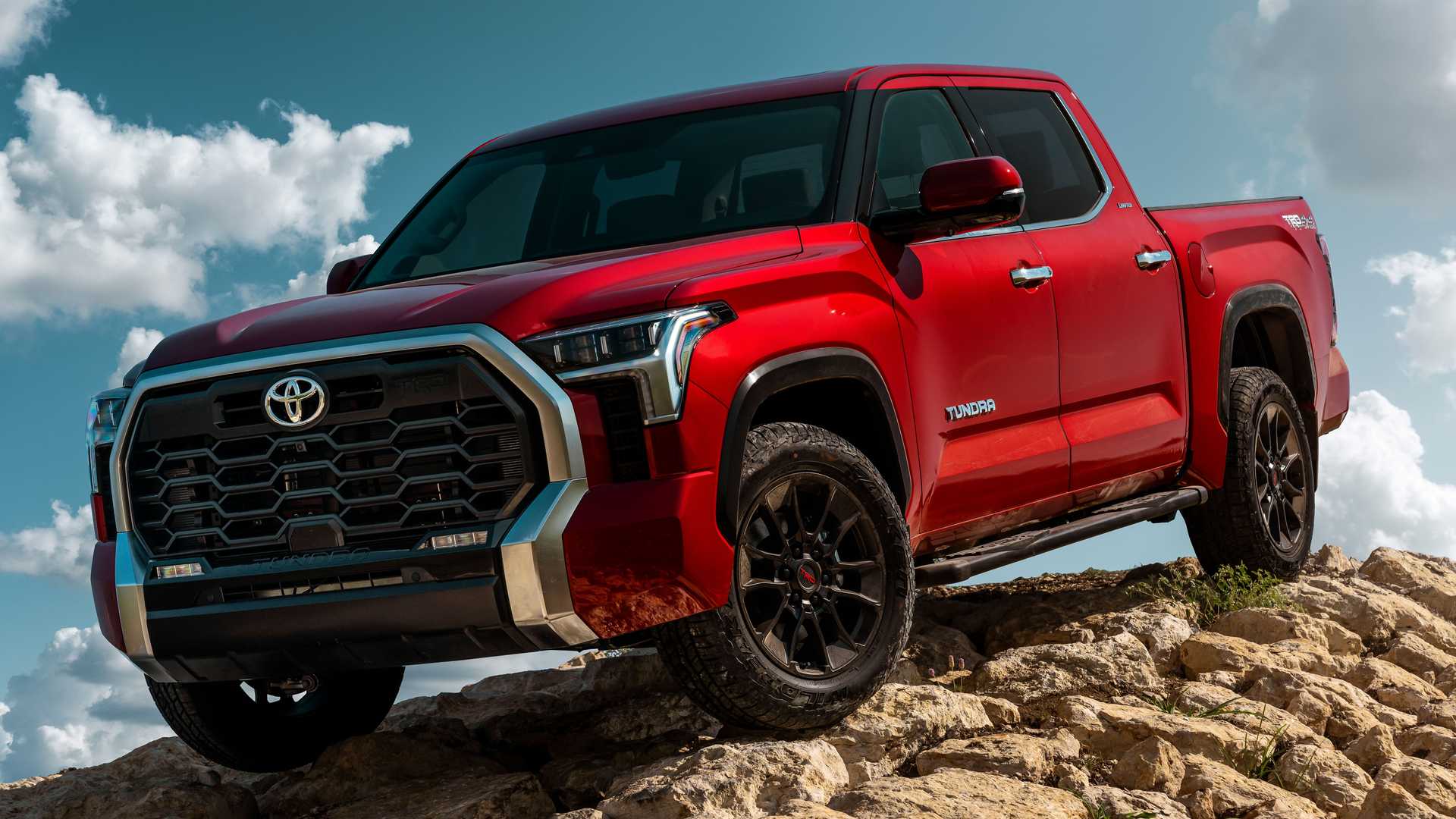 2022-toyota-tundra-limited-trd-off-road-