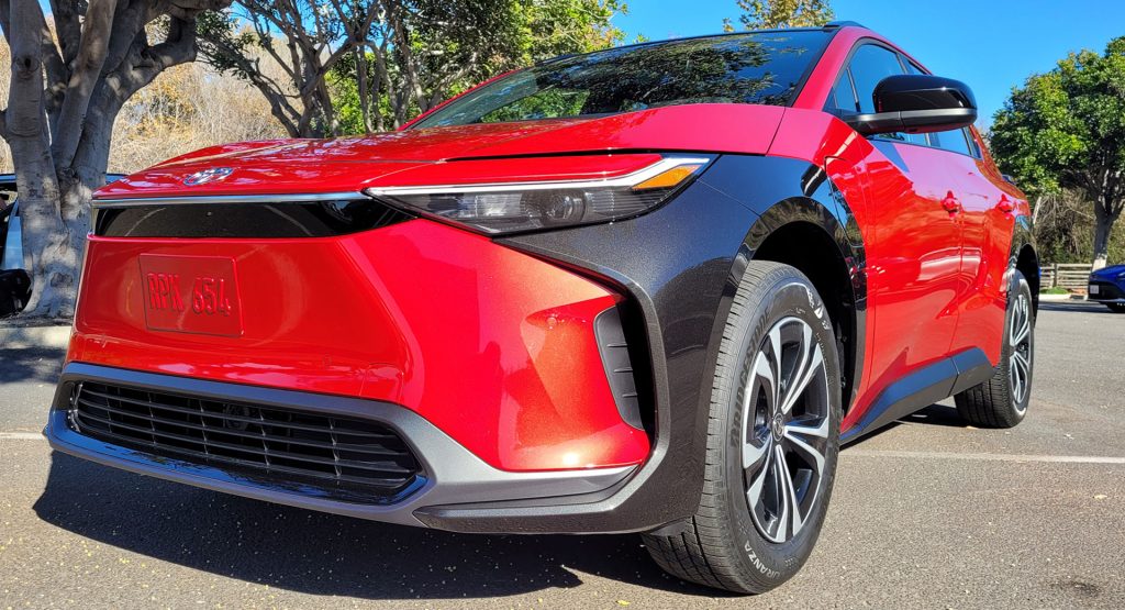 Toyota объяснила «низкий» запас хода у долгожданного