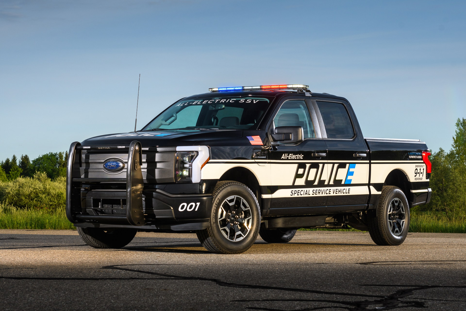 Электропикап Ford F-150 Lightning показали в варианте для полиции