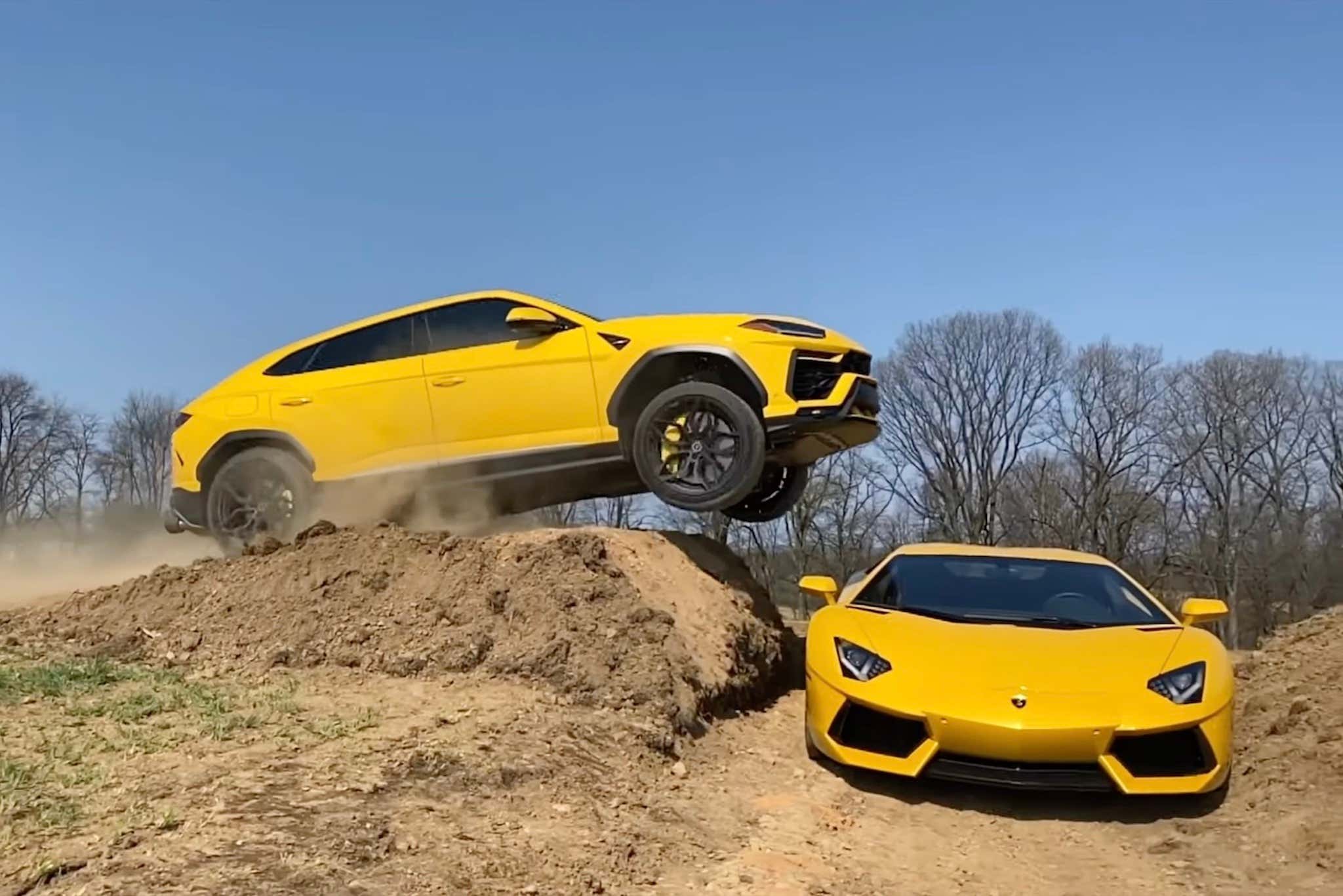 Lamborghini Urus перепрыгнул через Lamborghini Aventador: зрелищное видео