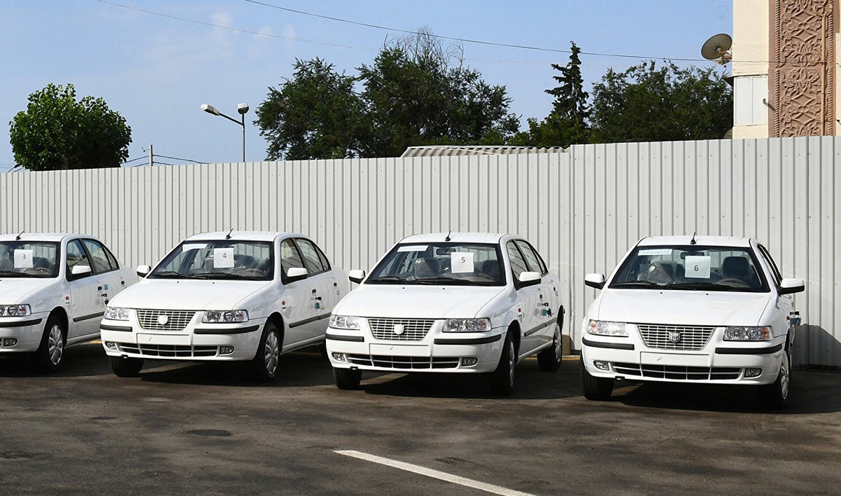 В Украину пришли азербайджанские седаны по $10 000. В их основе – старый  Peugeot