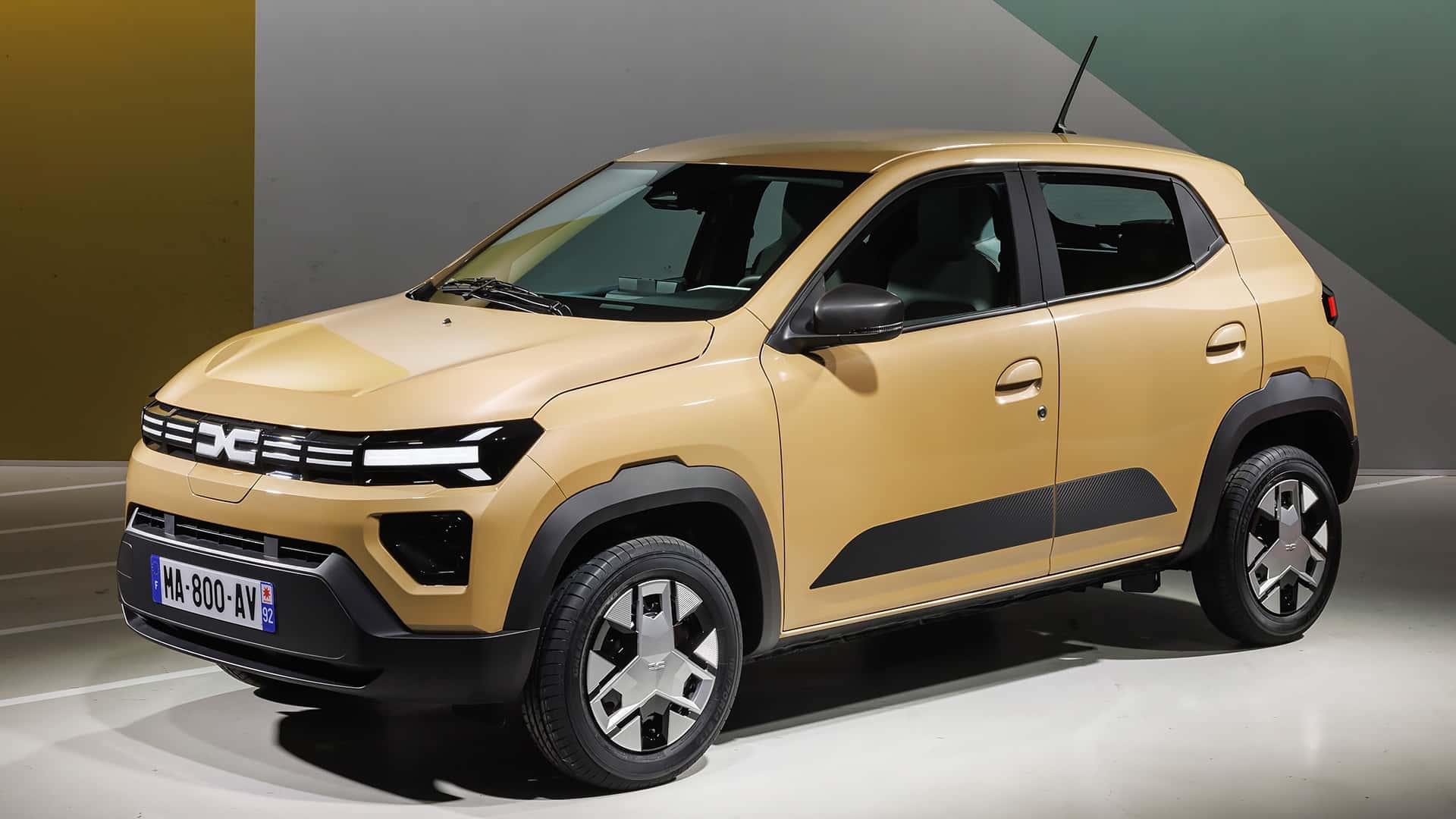 Обновленный Dacia Spring 2024 получил дизайн от Duster 3