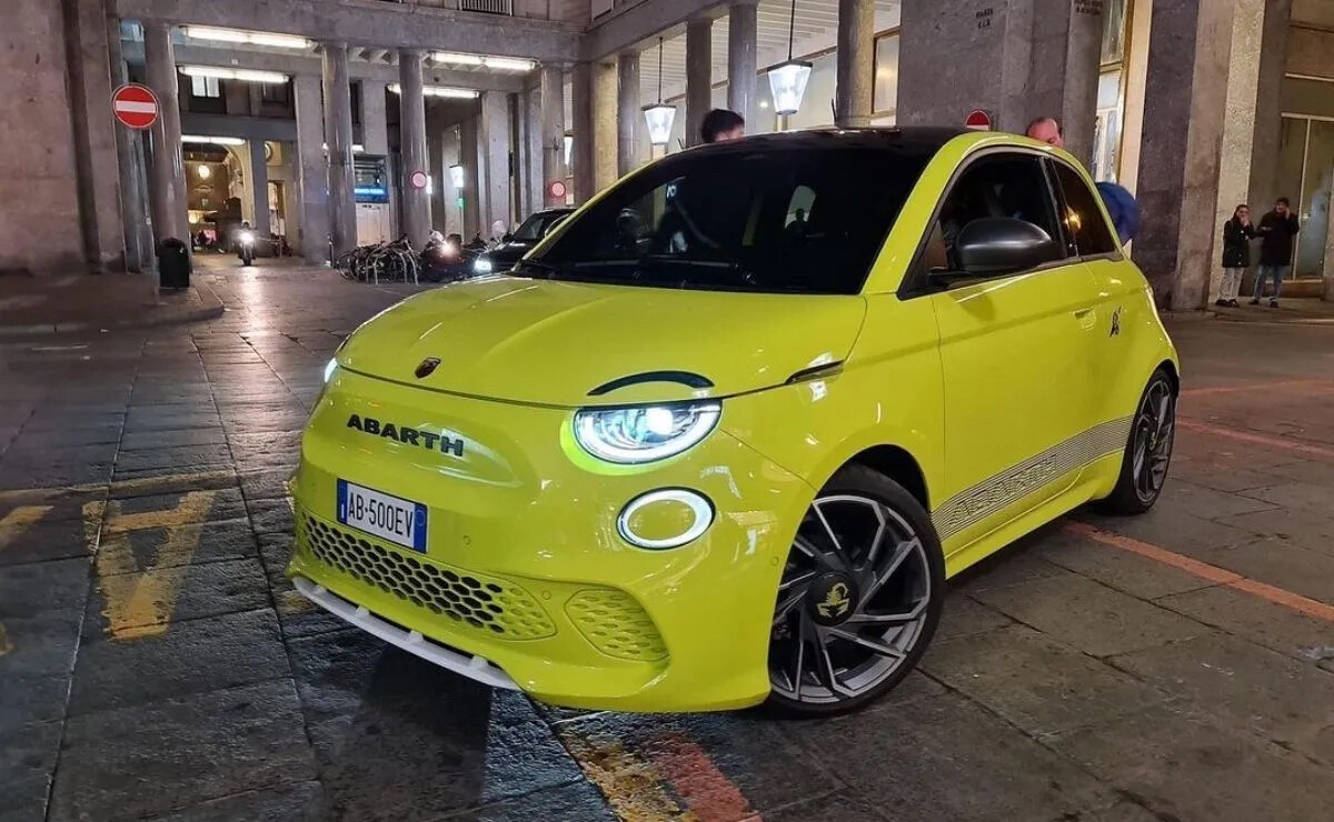 Fiat 500 Abarth 2022