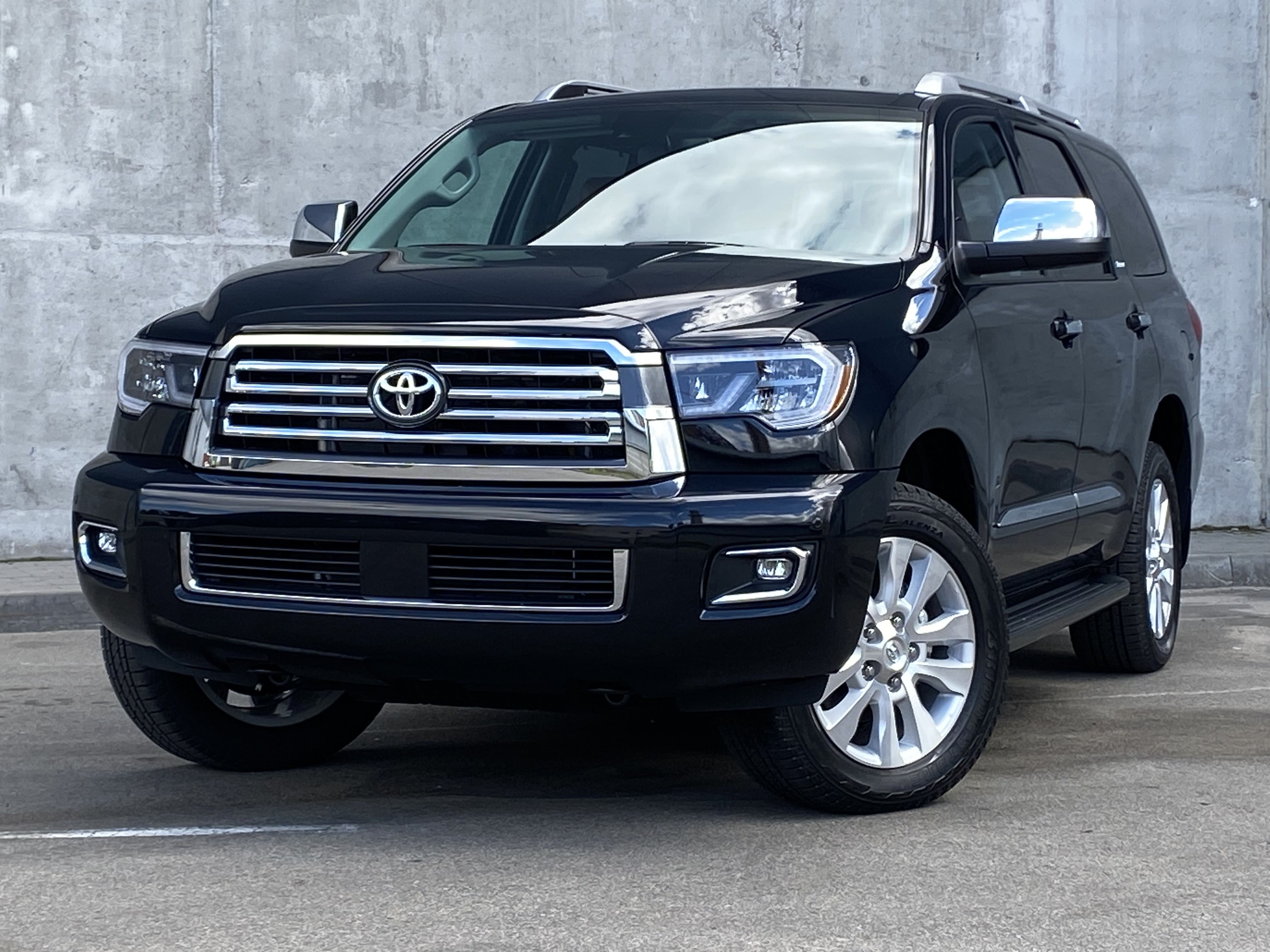 Toyota Sequoia 2021