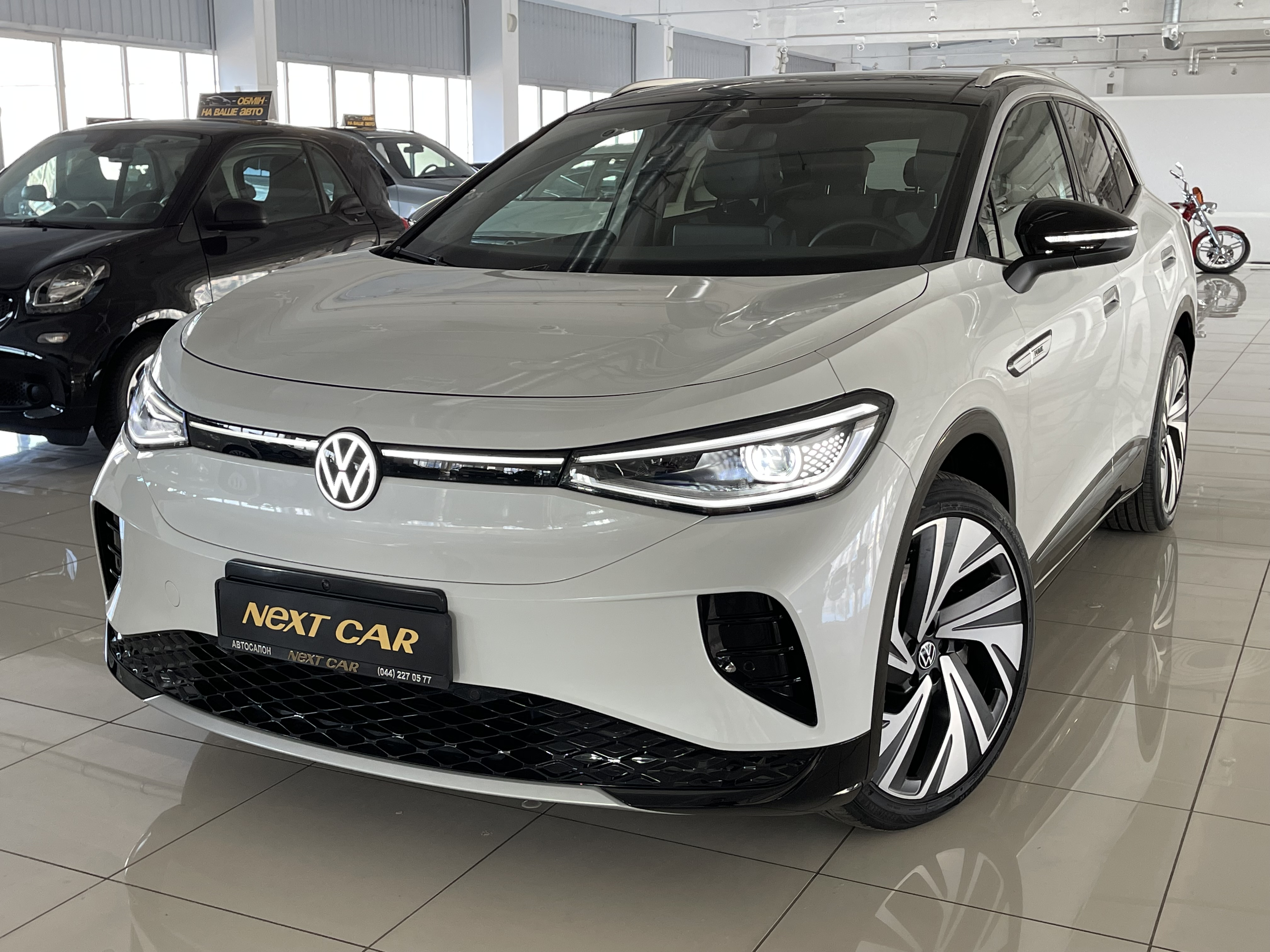 Придбати Volkswagen ID.4 X Crozz 84.8 kWh 4WD Prime Edition 2022