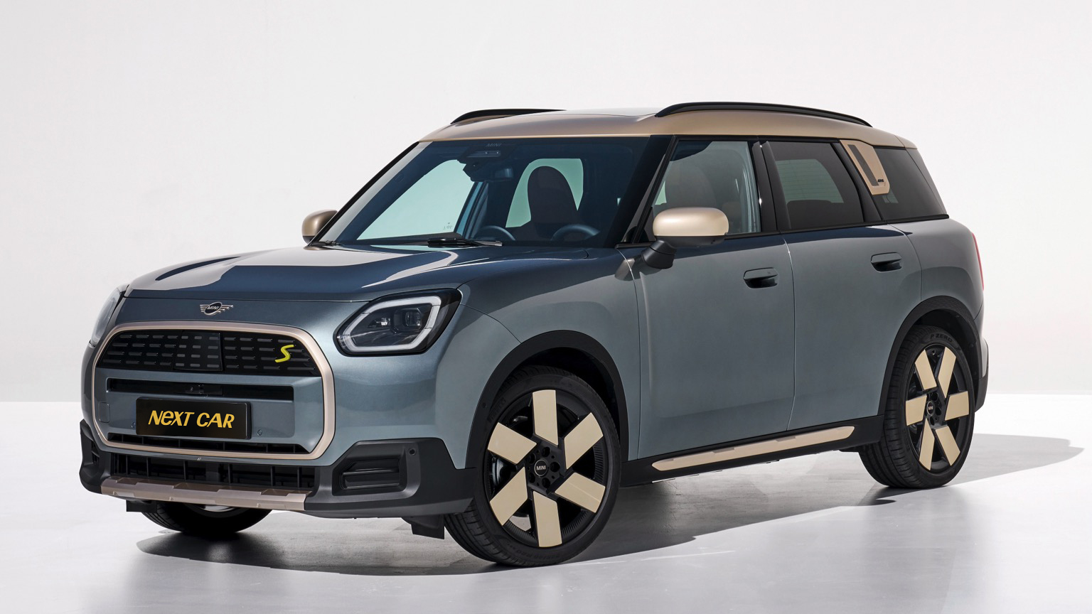 Купить MINI Countryman SE 66.5 kWh ALL4 Classic Panorama 2024 в Киеве -  Nextcar