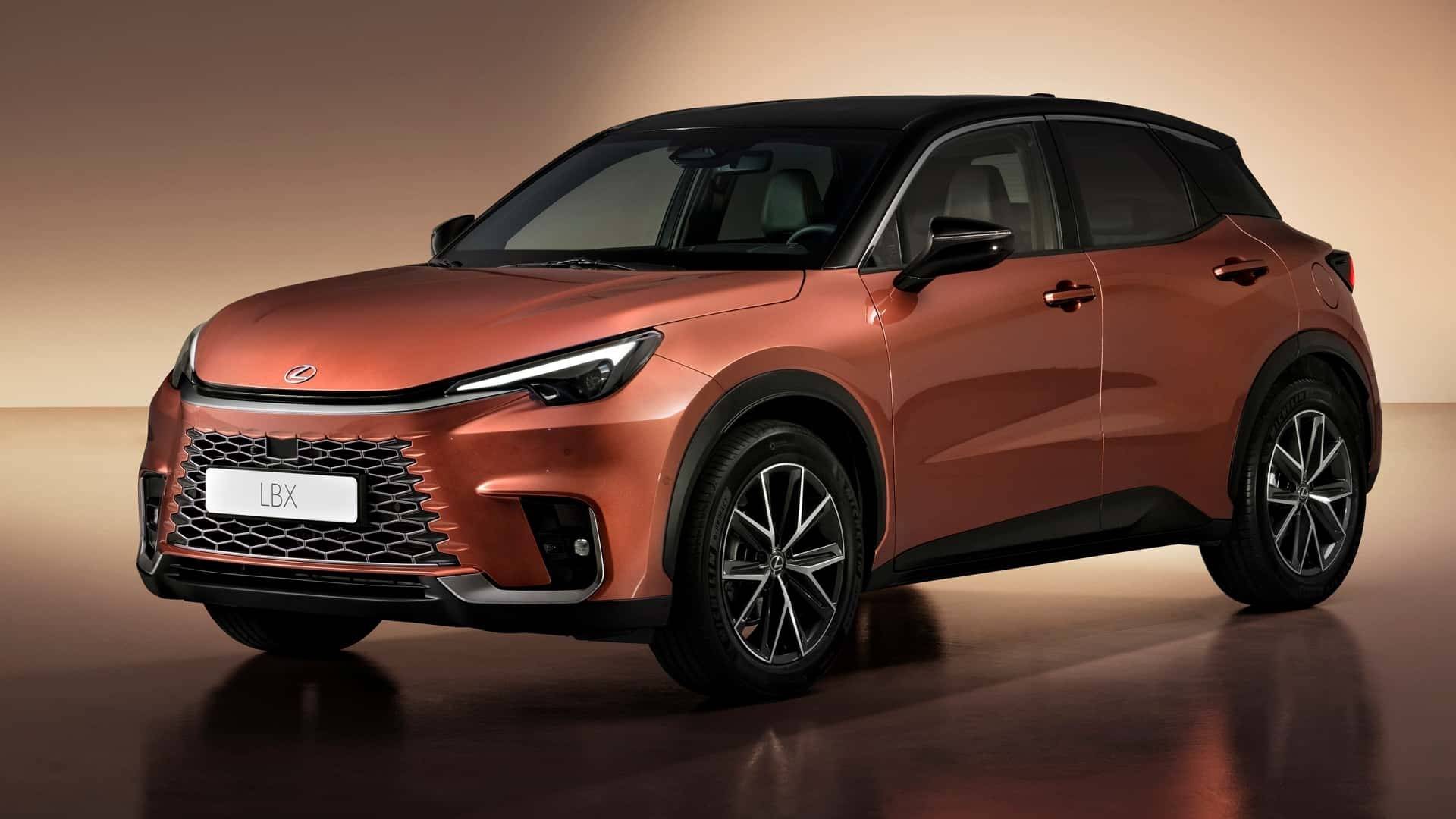 Придбати Lexus LBX 1.5i Hybrid e-CVT 4WD Kam360'+HUD+M&L Cool 2024