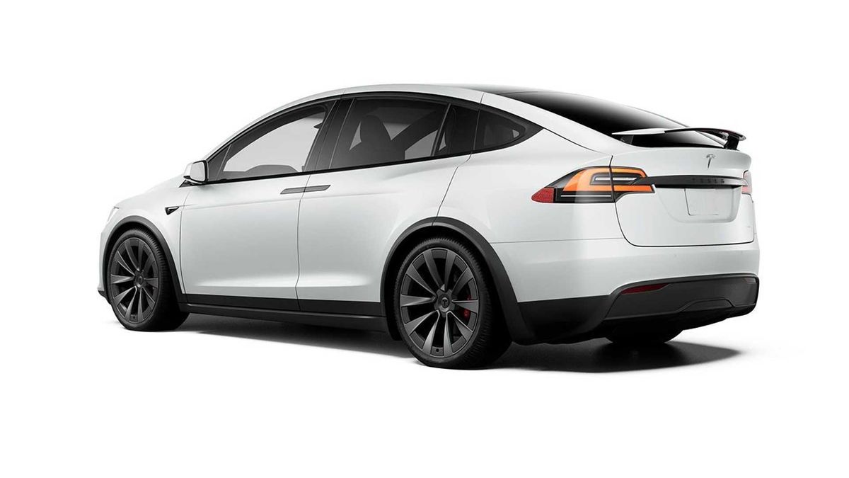 Tesla x plaid 2022