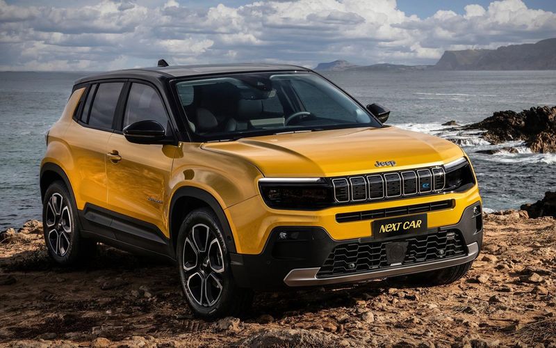 Купить Jeep Avenger 54.0kWh eWD Ultimate 2023 в Киеве - Nextcar