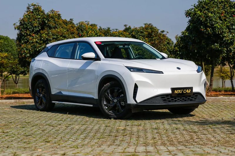 Придбати DongFeng SKY EV01 445KM 50.8kWh FWD PRO 2024 CN в Києві - Nextcar