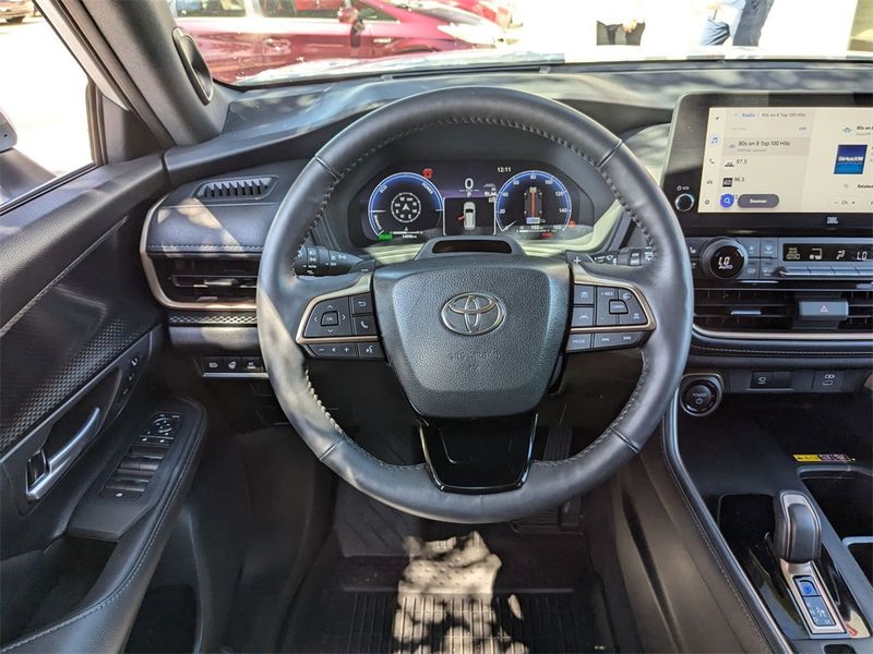 Купить Toyota Grand Highlander Hybrid 2.4L 6-AT AWD MAX Platinum